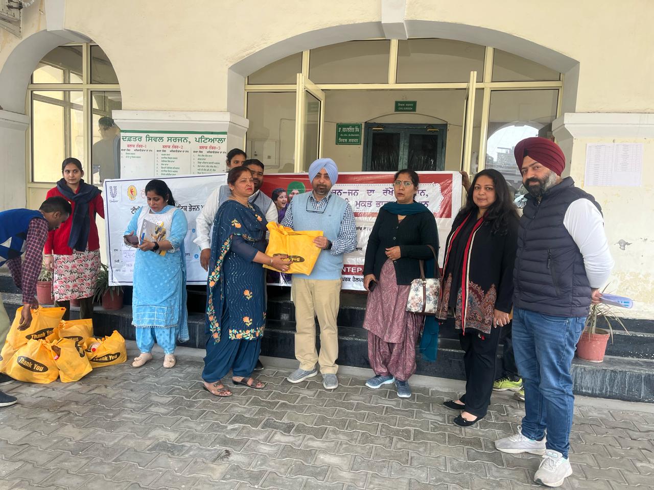 Civil surgeon distributed nutrition kits among TB patients